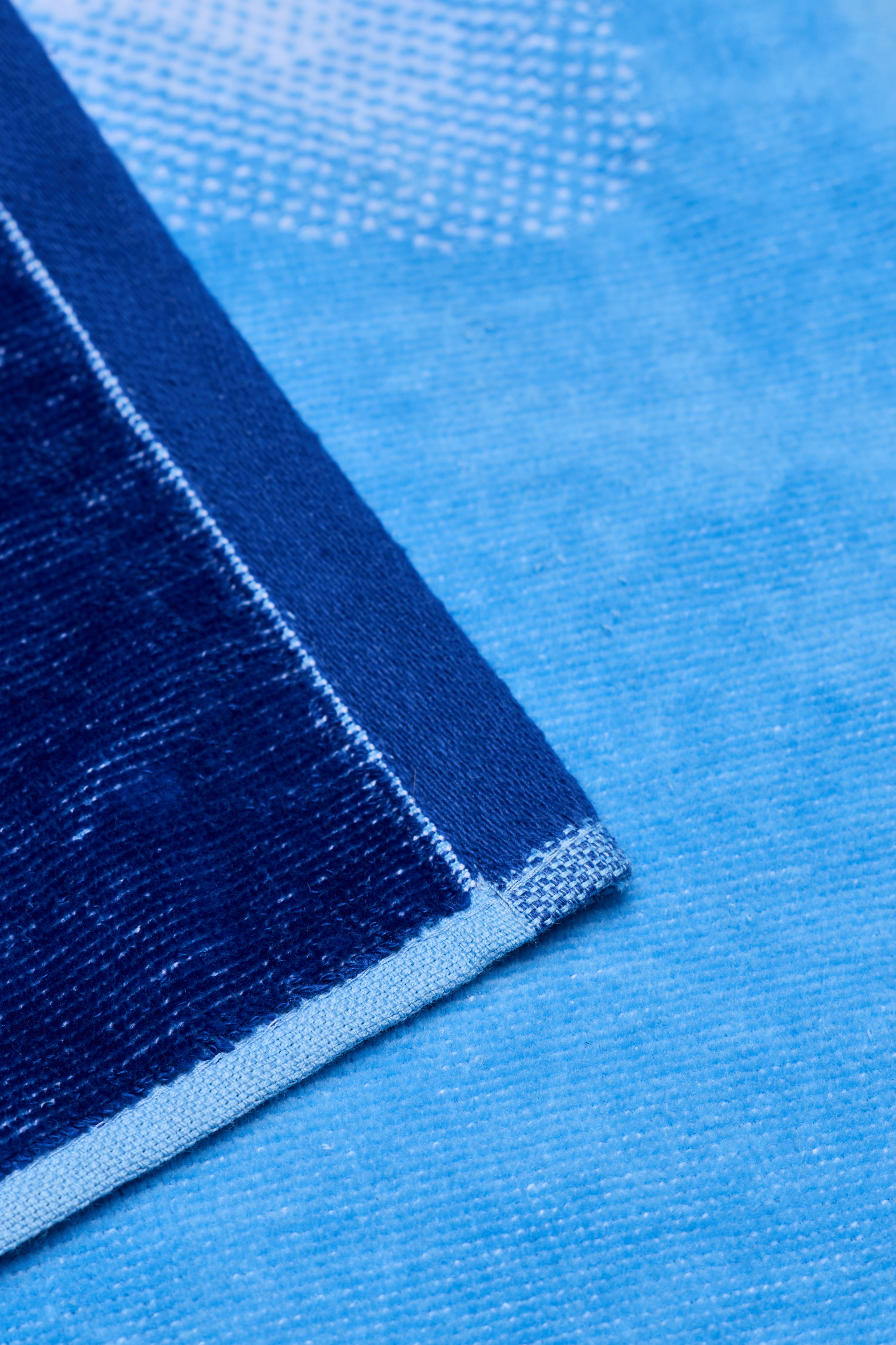 RAINS Swim Towel Ripple White Blanket