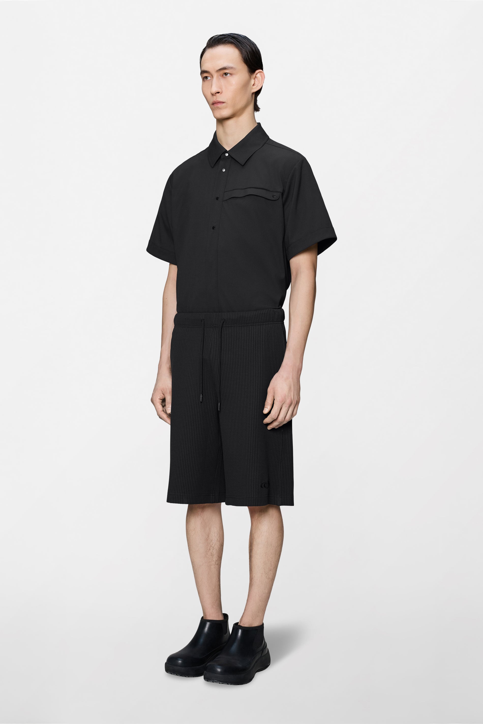 RAINS Waffle Shorts Splash Black Shorts