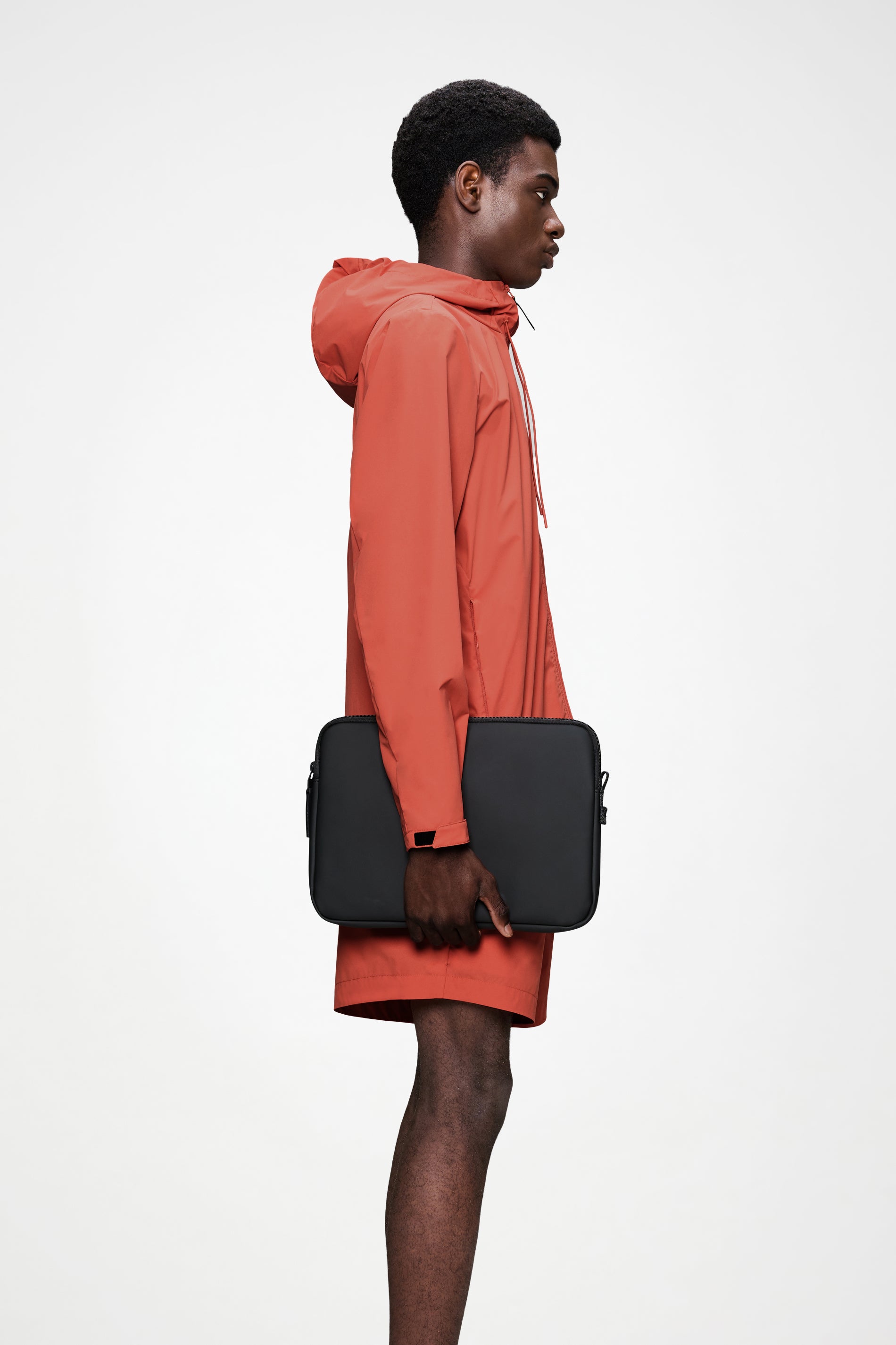 RAINS Trail Laptop Case 13″/14″ Black 2.20L H25 x D2.50 x W35 cm Laptop Case