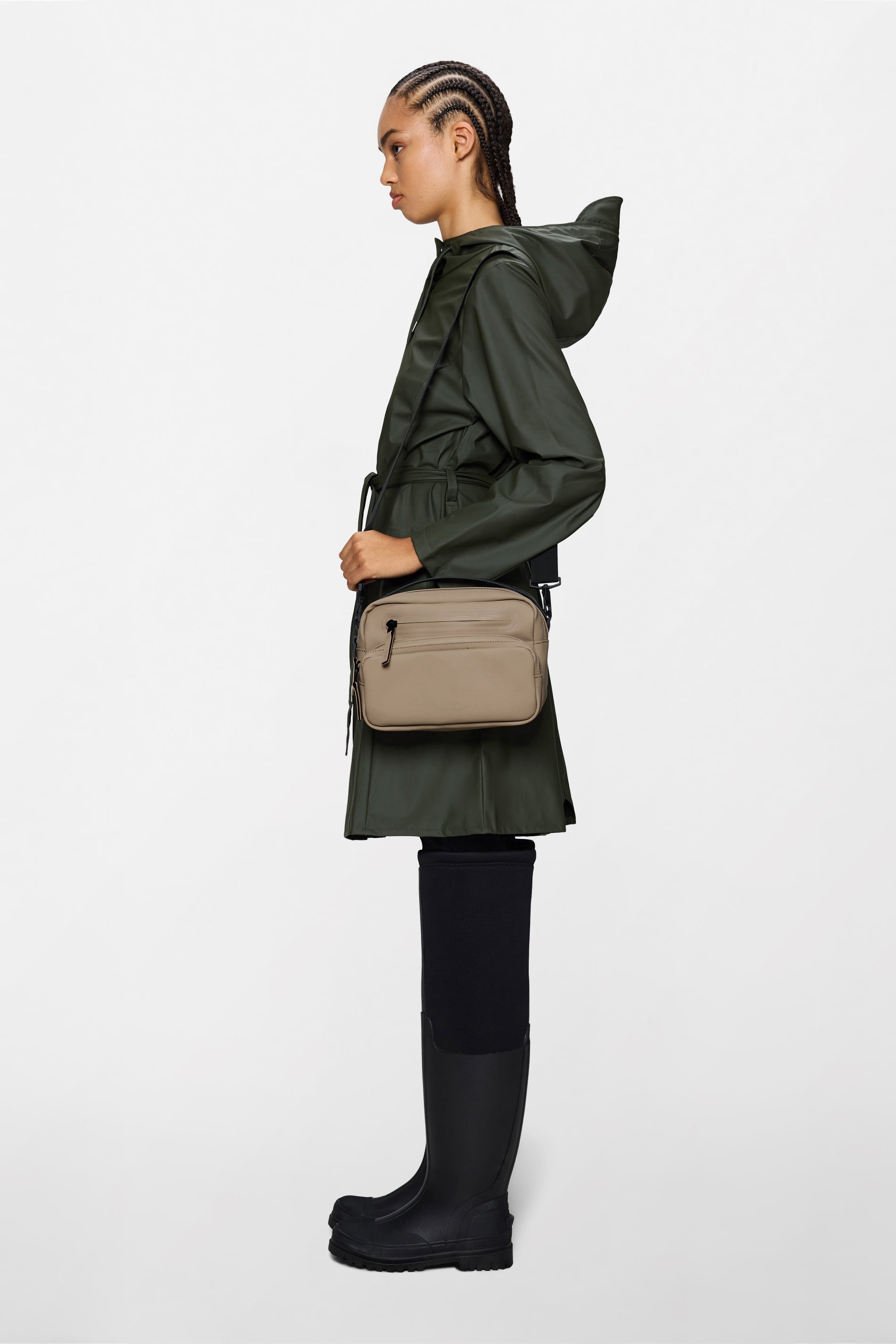 RAINS Cargo Box Bag Beige 4L H18 x D8 x W25 cm Crossbody