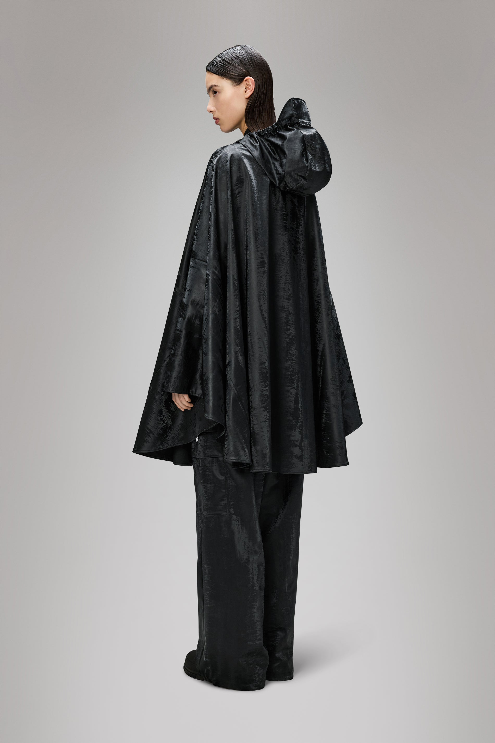 RAINS Cape Coal Cape