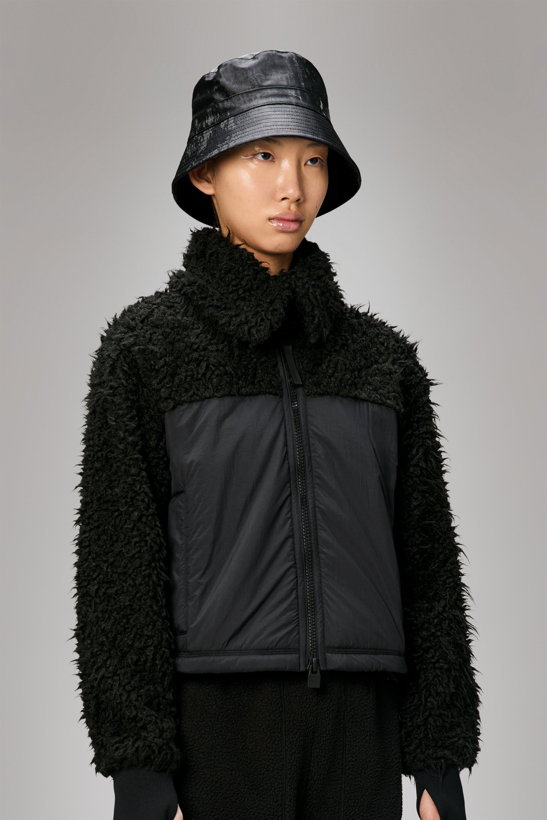 RAINS Bucket Hat Coal Headwear