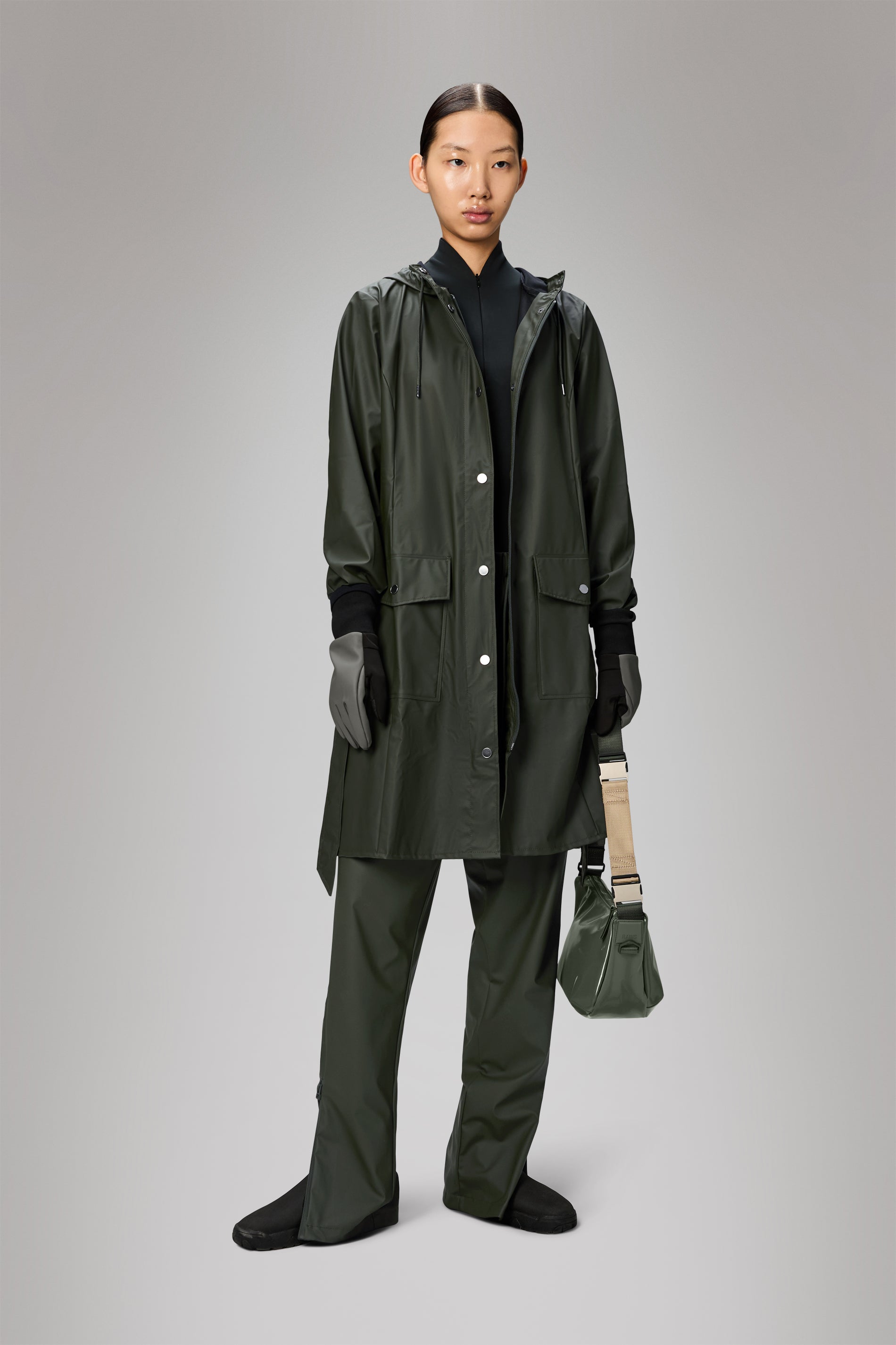 RAINS Curve Long Jacket
Green Jacket