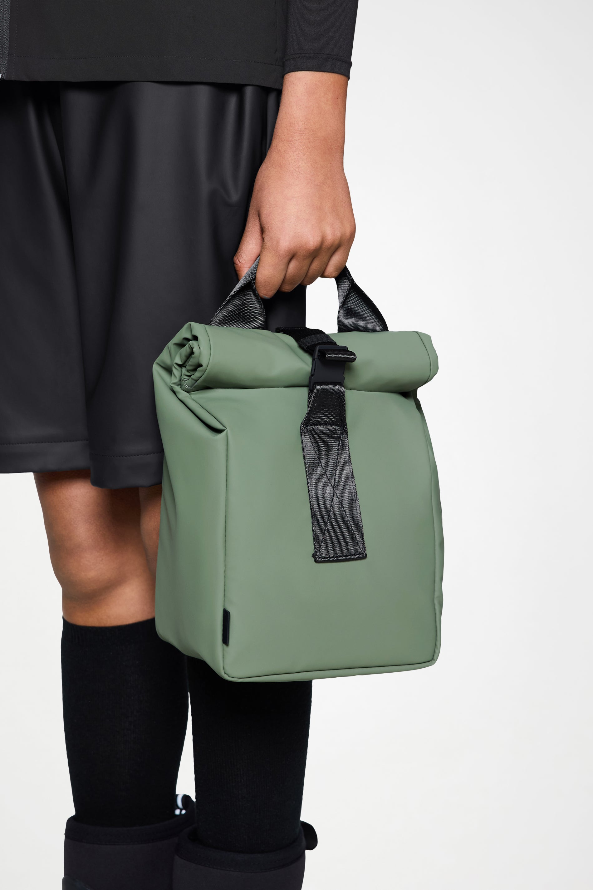 RAINS Lunch Bag Well 9.50L H39 x D14 x W19 cm Lunch Bag