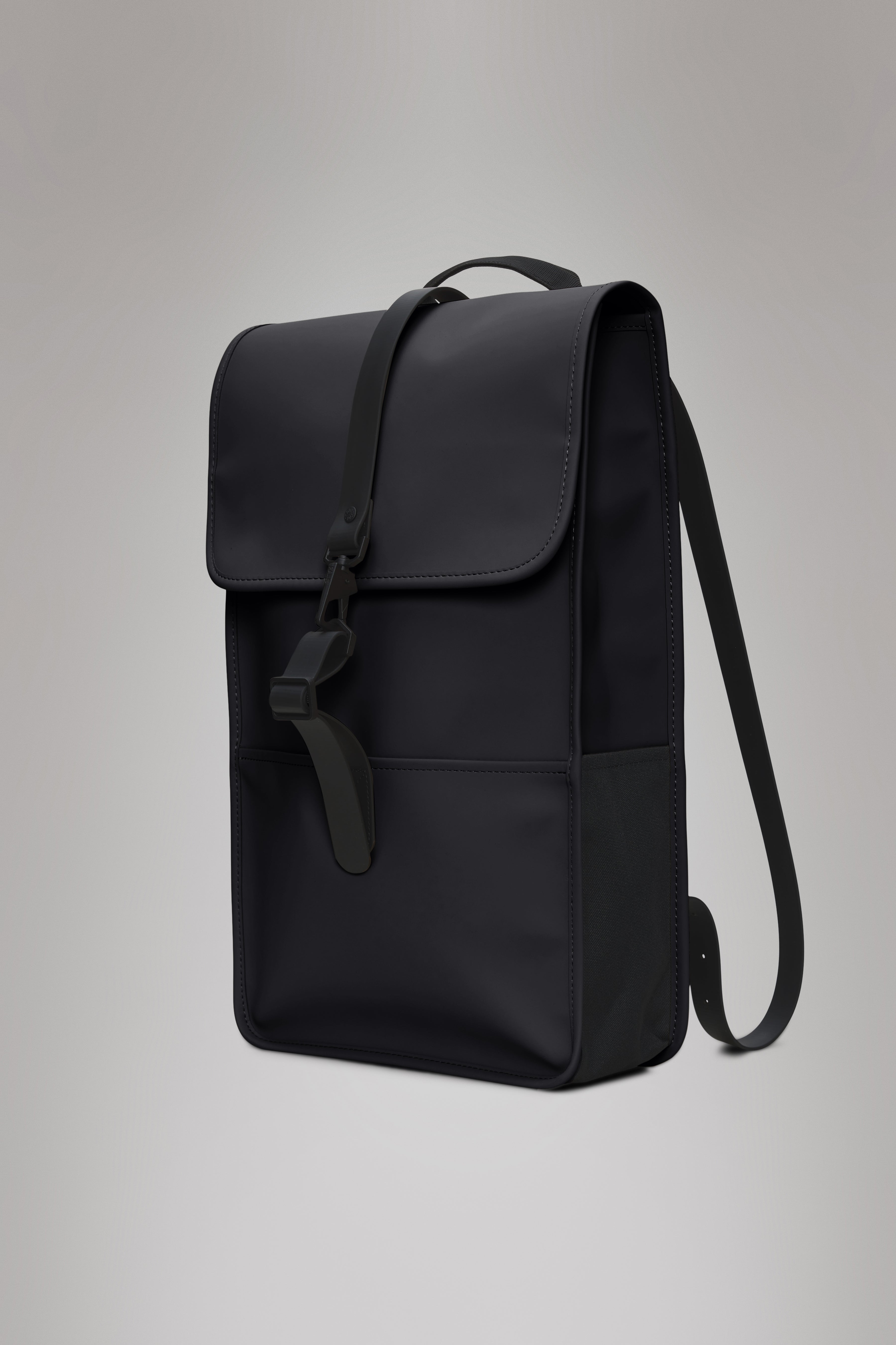 RAINS Backpack Black 17L H50 x D12 x W30 cm Backpack