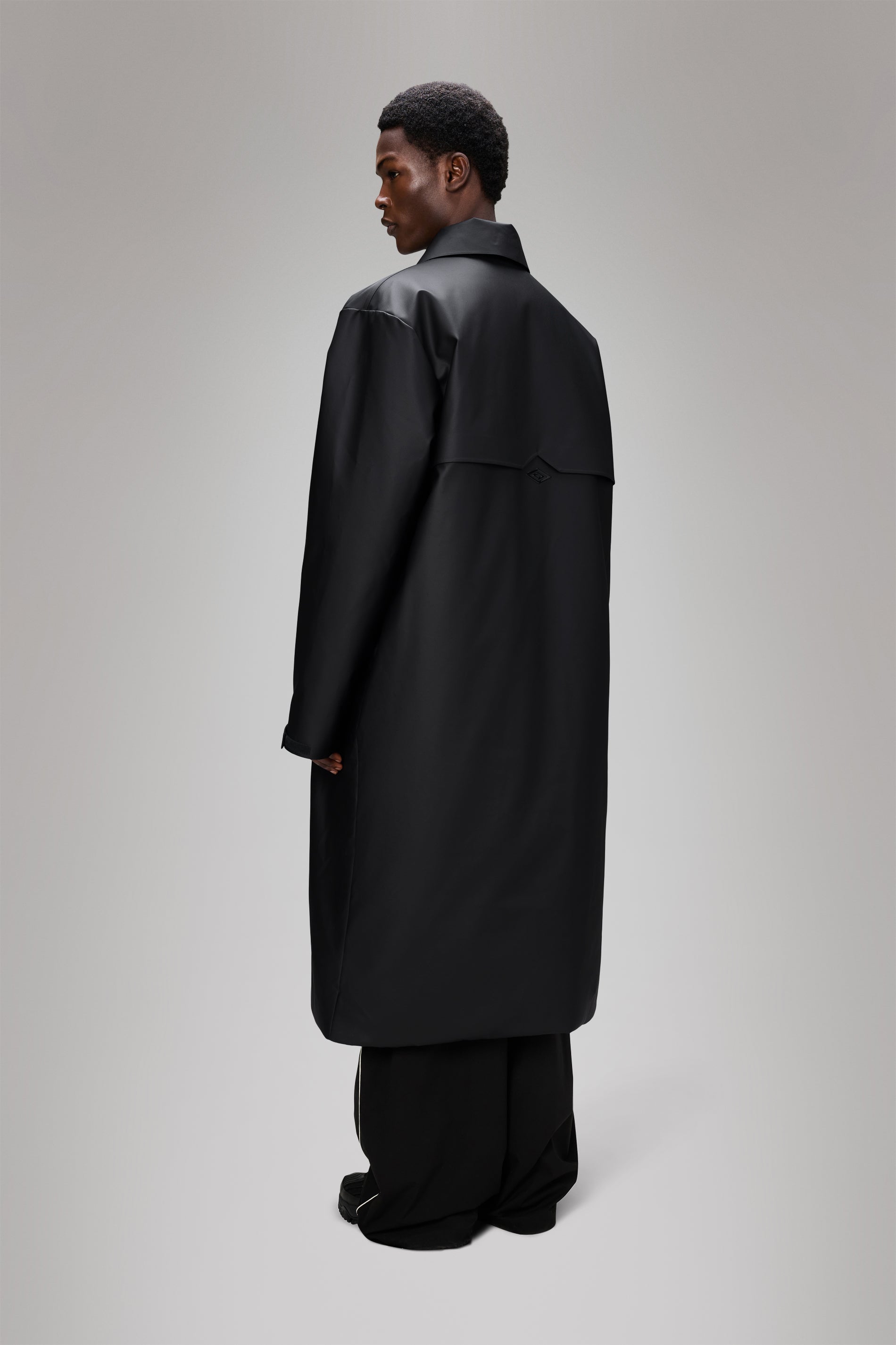 RAINS Rains x Umbro Manager Coat Black