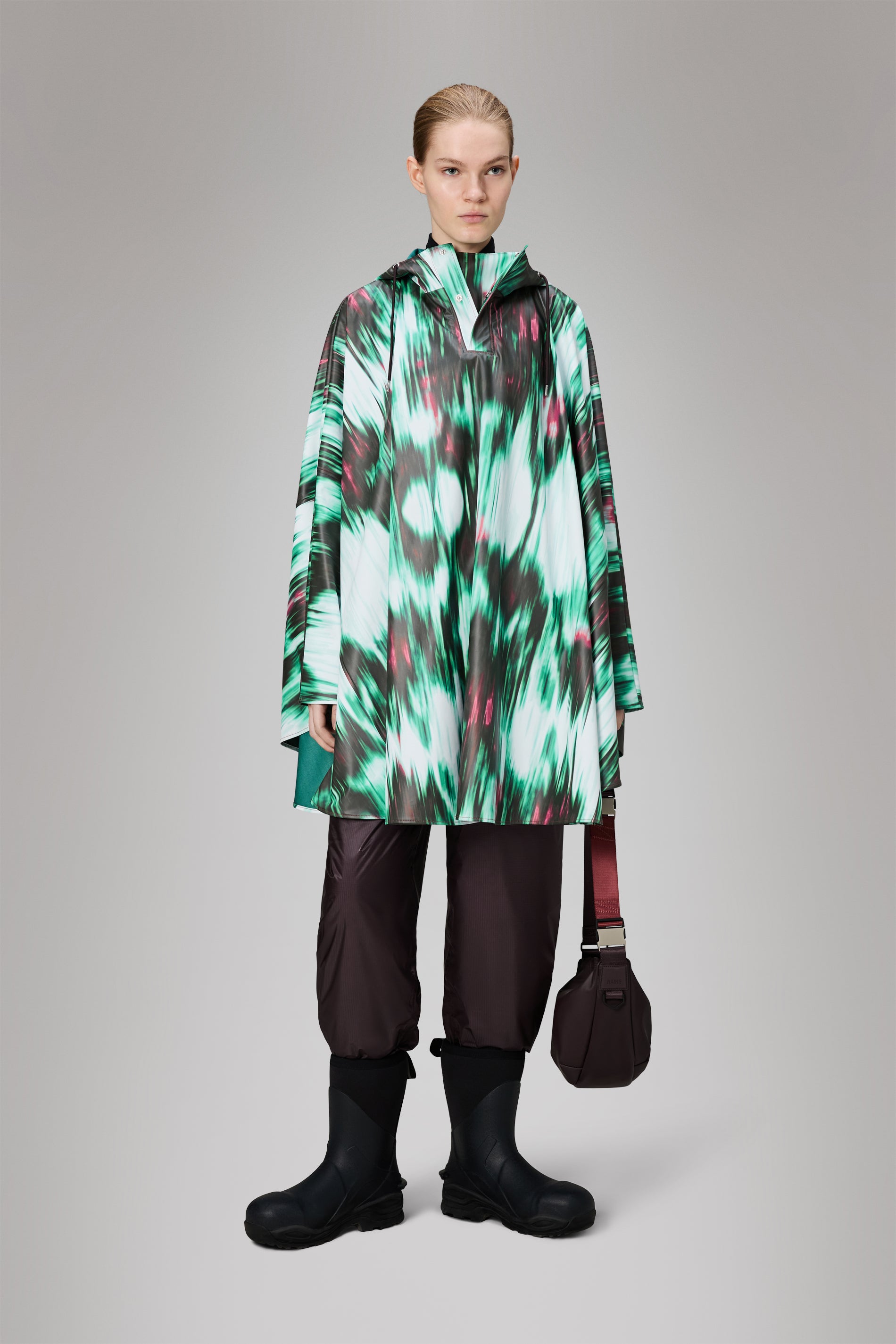 RAINS Cape Blur Cape