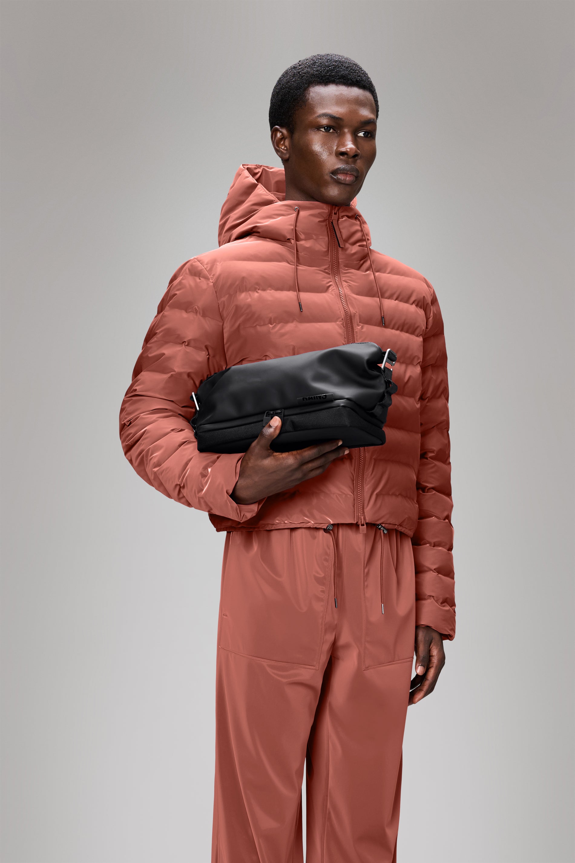 RAINS Otaru Wash Bag Black 6.40L H20 x D14 x W33 cm Wash Bag