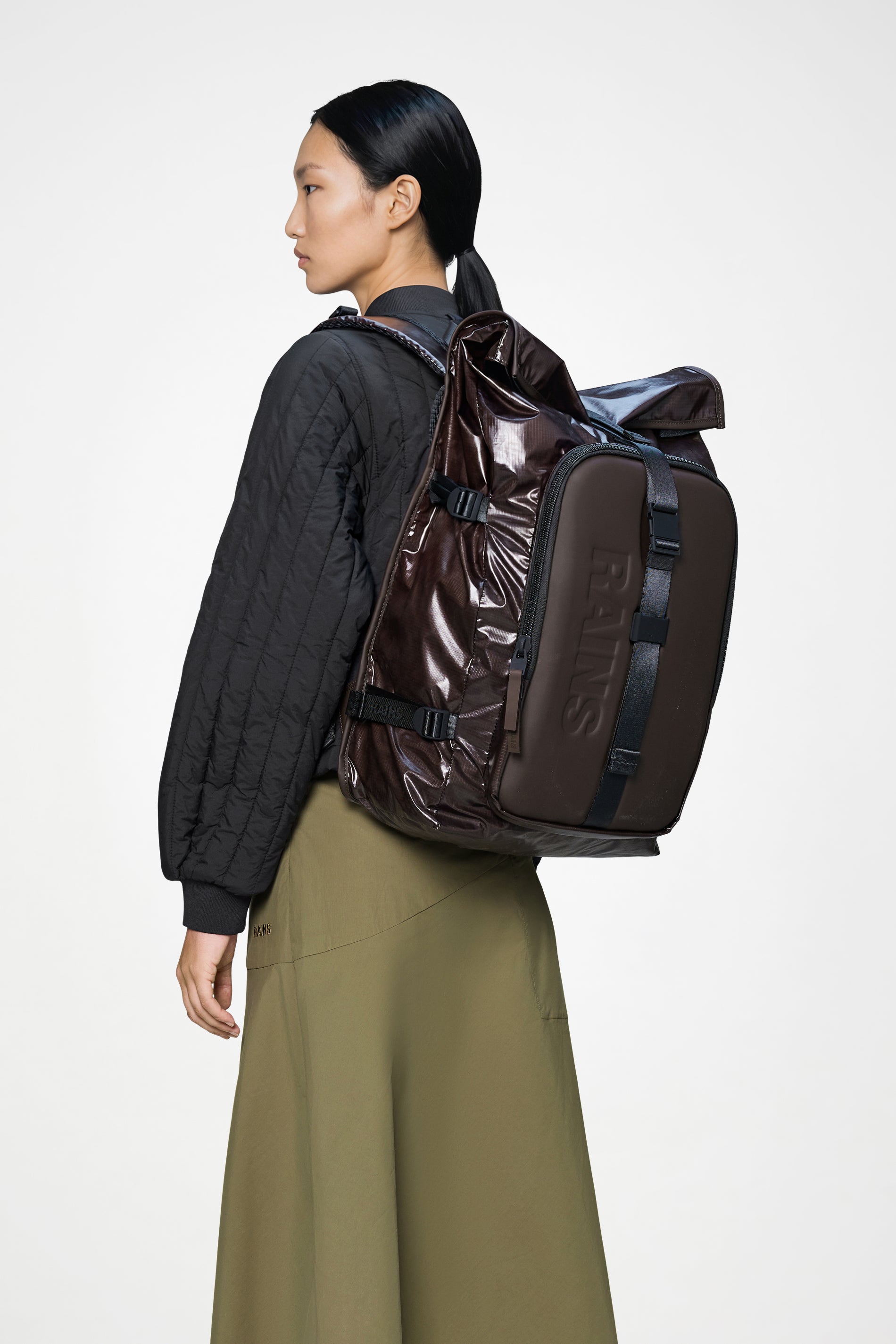 RAINS Sibu  Shield Backpack Bark 32L H52 x D16 x W35 cm Backpack