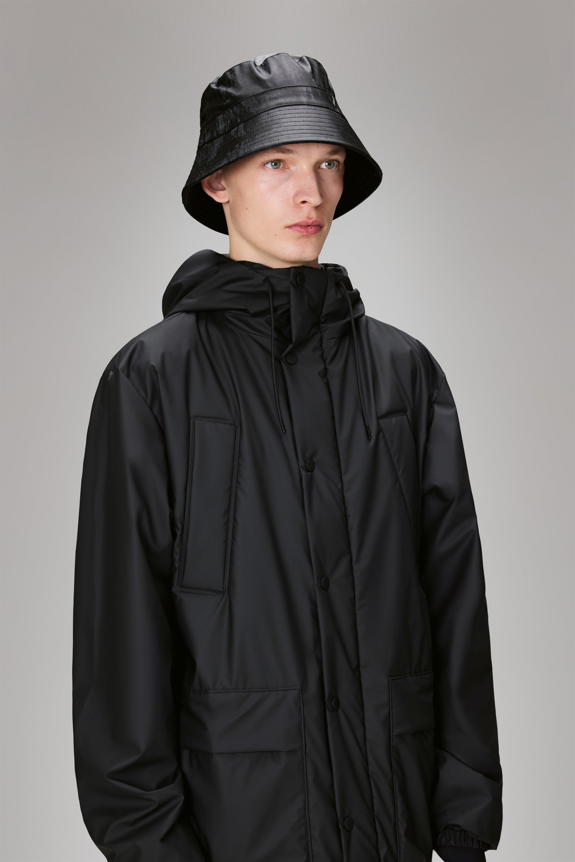 RAINS Bucket Hat Coal Headwear